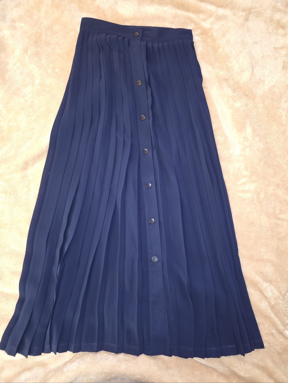 Vintage 1980s Sarah Chapman Semi-Sheer Navy Blue Button Front Pleated Skirt